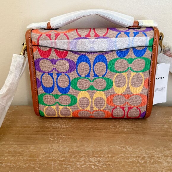 Nwt Coach Pride Kip Turnlock Crossbody In Rainbow Signature Canvas - Picture 5 of 8